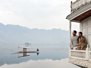 Butts-Clermont-Houseboats-Srinagar