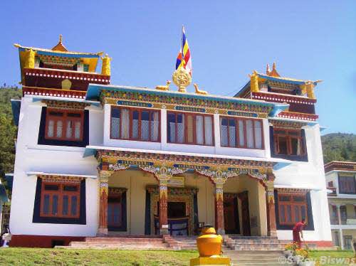bomdila-monastery