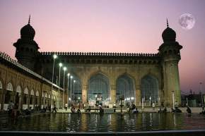 attractions-Mecca-Masjid-Hyderabad