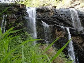 Don Holeyar Falls, Dandeli