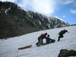 Sonmarg, Srinagar