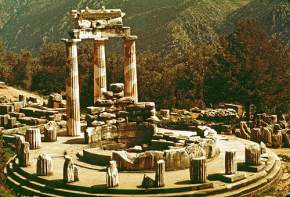 delphi-ruins, greece