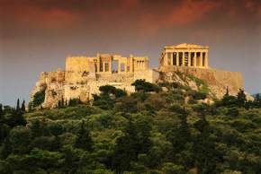 attractions--Greece