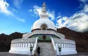 attractions-Shanti-Stupa-Ladakh