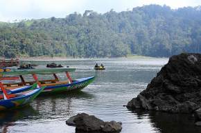 attractions-Bandung-Indonesia