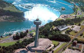 attractions-Skylon-Tower-Canada