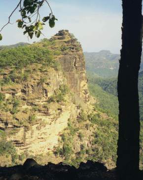 attractions--Pachmarhi