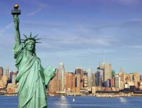 attractions-Statue-of-Liberty-USA