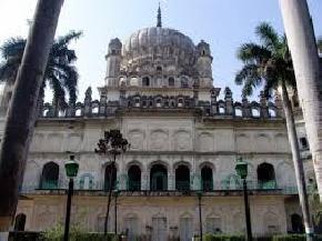 mausoleum-of-bahu-begum, ayodhya