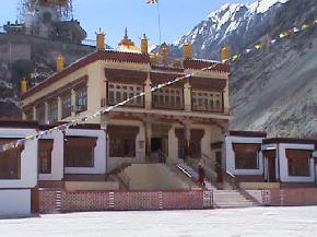 distik-monastery, nubra-valley