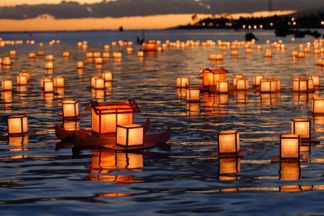 Lantern Floating Hawaii, hawaii sightseeing