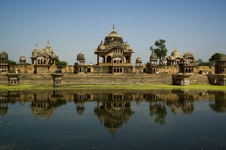 Kusum Sarovar Mathura, 
			mathura sightseeing