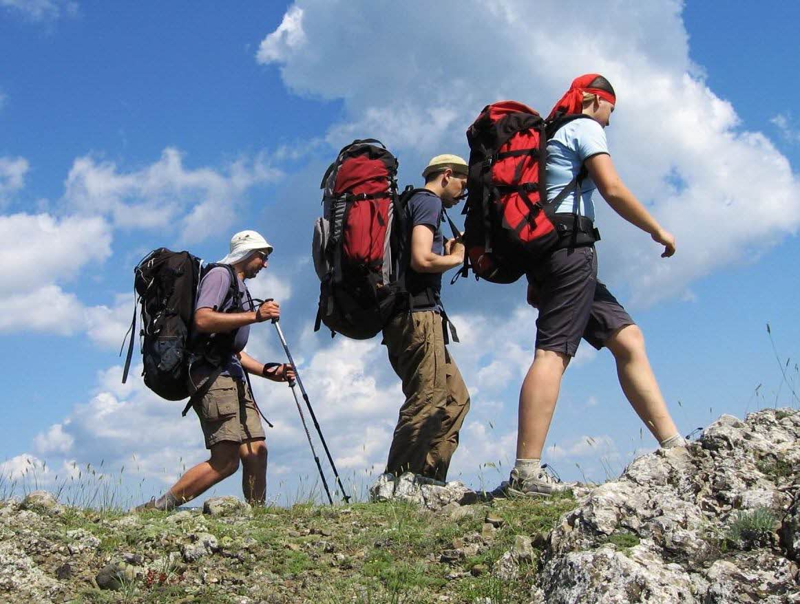 travel-activities-Trekking