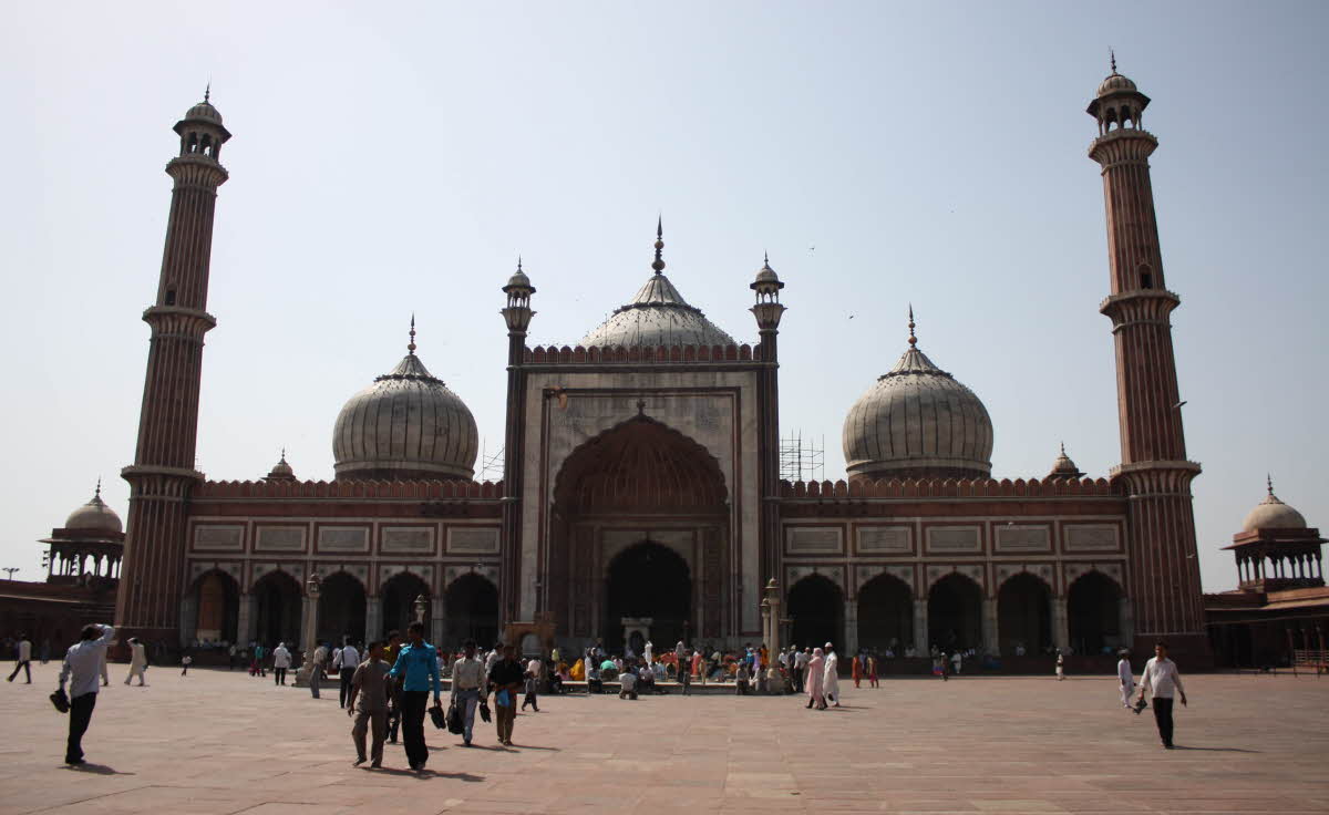 travel-activities-Mosque