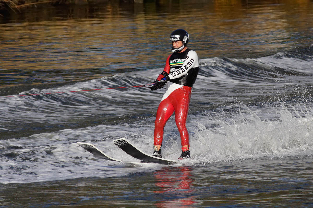 travel-activities-Water-Skiing