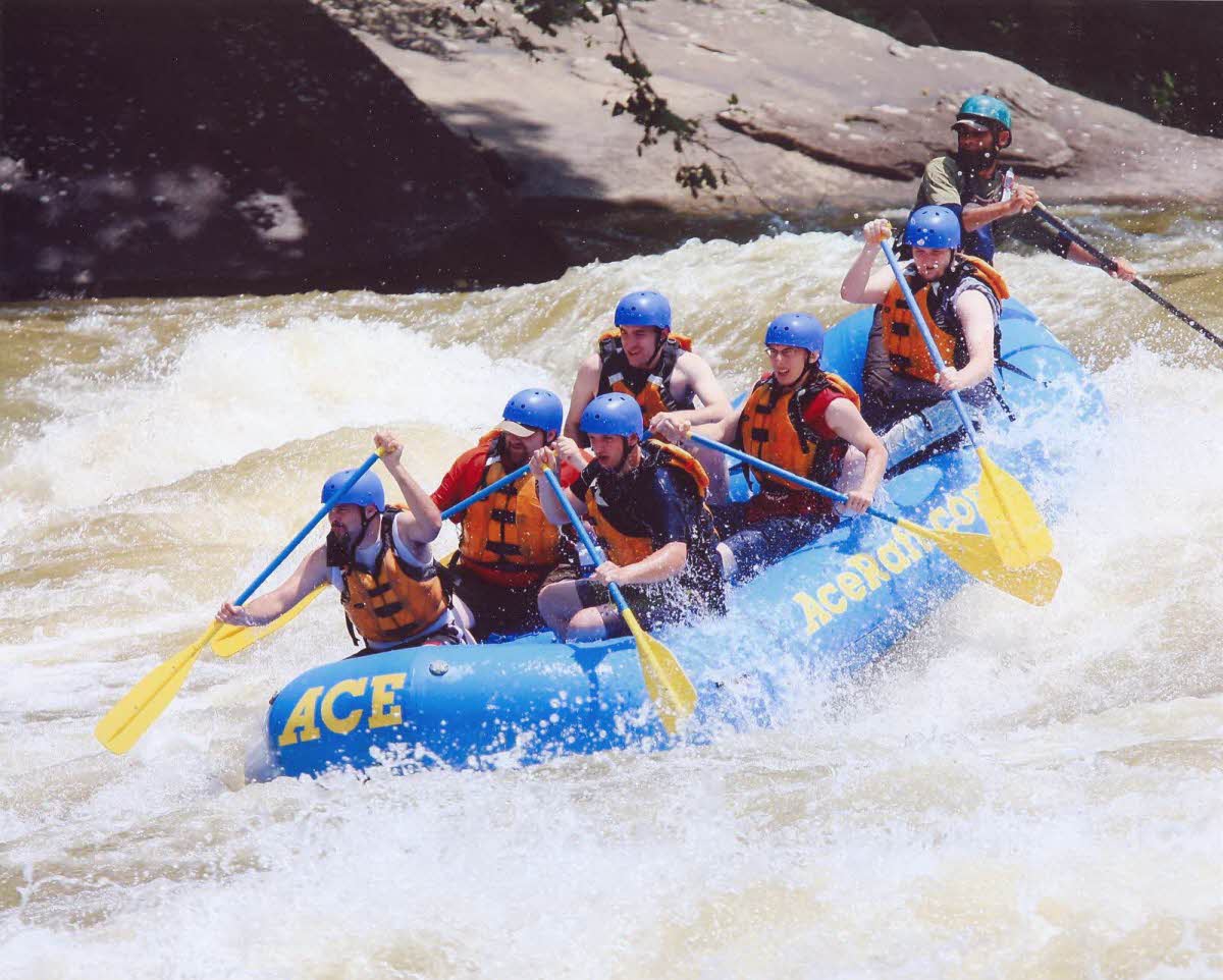 activity-White-Water-Rafting-photos