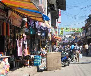 shopping-in-Dehradun